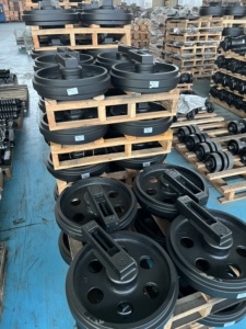 Nhà Máy Giá 21n-30-13111 idler PC1000 khung gầm bộ phận pc200 PC1100 pc1250 phía trước idler - Product Image 3