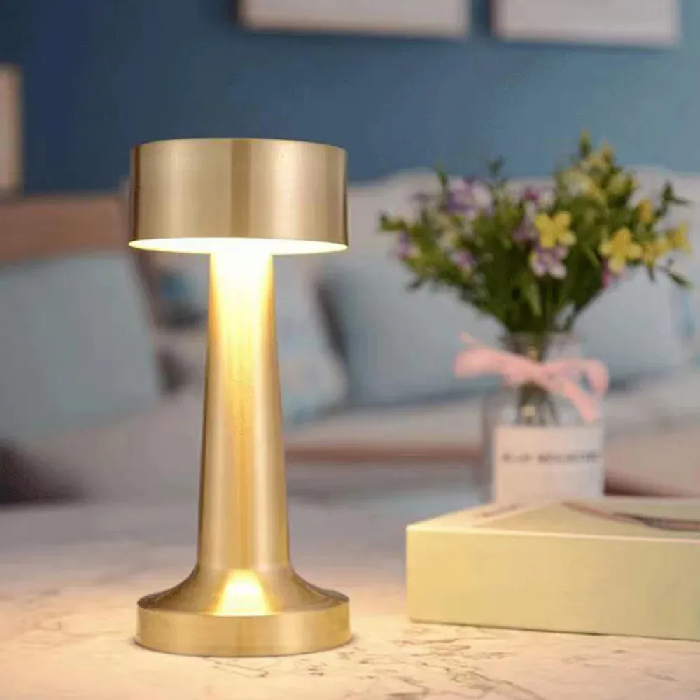Lâmpada de mesa retrô LED com escurecimento de toque, proteção para os olhos, lâmpada de mesa com três cores para bar, mesa de café, decoração de restaurante