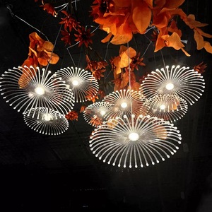 Alta calidad nuevo diente de león de 10 cabezas LED luz de techo decorativa Ginkgo Biloba cadena colgante para decoración de bodas - Product Image 2