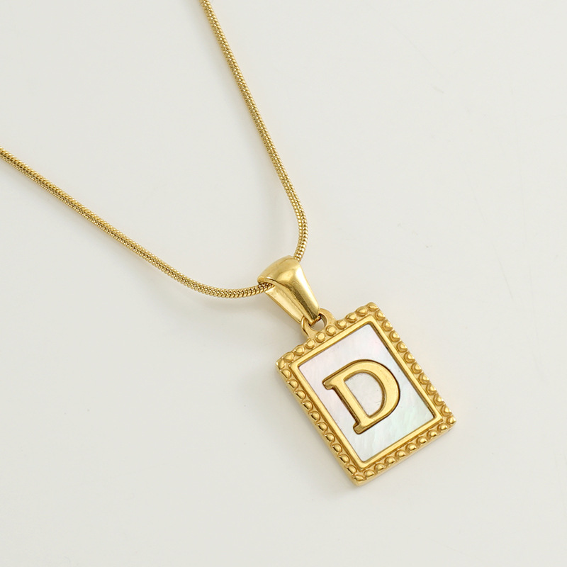 D contains a chain
