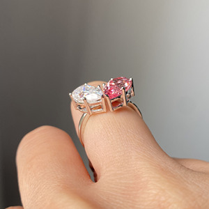 Nhẫn cưới Toi Et Moi bằng vàng trắng 14K 18K Provence, mỗi viên đá sapphire moissanite hình giọt nước đôi 2.5CT - Product Image 3