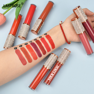 Chất lượng cao in logo Lip Gloss chất lỏng không thấm nước Vegan Lip Stain hợp thờ<span class=keywords><strong>i</strong></span> trang Thiết kế nhãn hiệu riêng lâu dà<span class=keywords><strong>i</strong></span> son bóng - Product Image 3