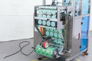JCL automatische Beutel-Multifunktions-Verpackungsmaschine für geröstete Kaffeebohnen mit Entgasungsventil-Befestigungsventil - Product Image 6