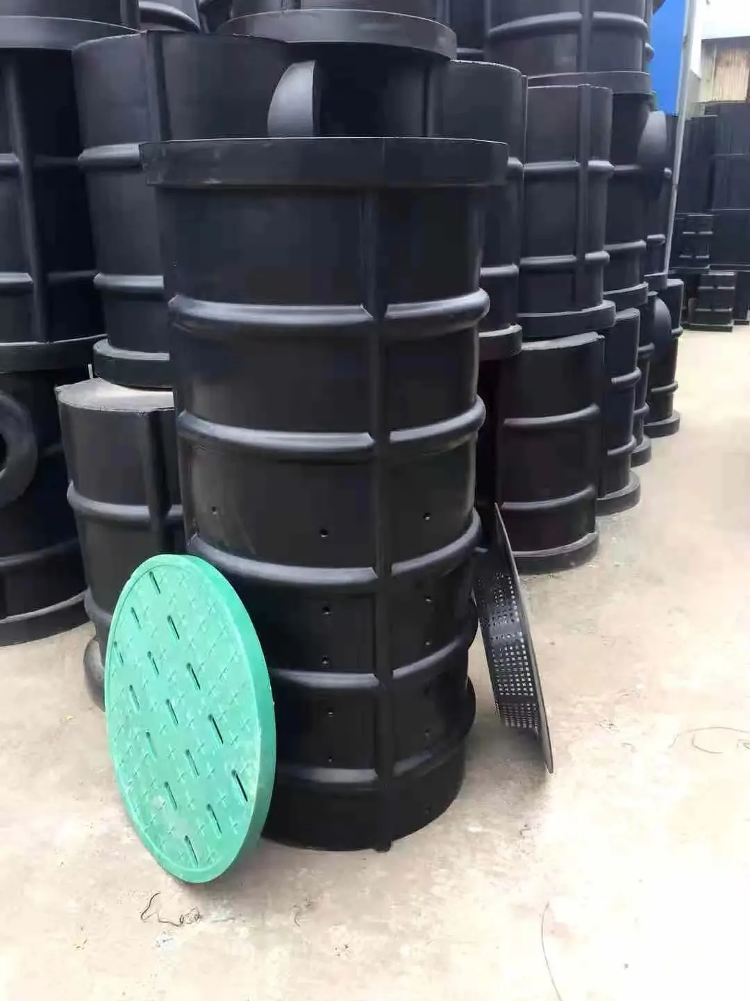 Inspektionsbrunnen Leistungsregenwasser sammeln schwacher Strom Brunnen heißer Verkauf Made in China