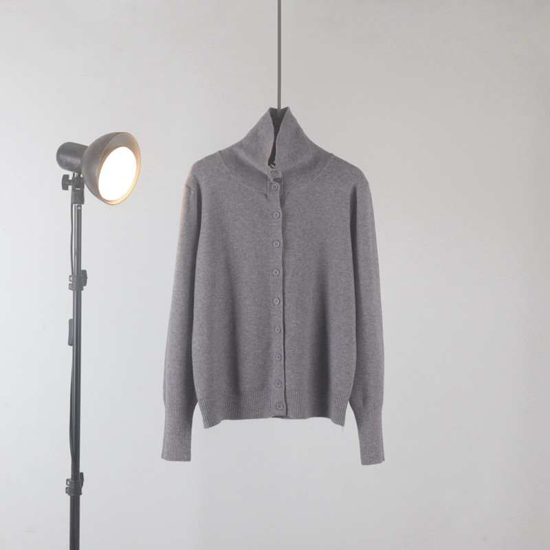 Gris moyen