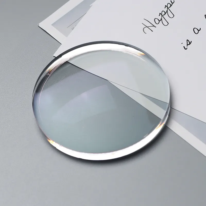 Lens kaynağı 1.60/mr-8 mavi kesim fotokromik fotoğraf gri kahverengi yeşil gözleri korumak reçine okuma optik lensler gözlük