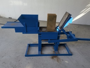 Afrika'ya ihraç edilen çok fonksiyonlu yarı otomatik çimento tuğla üretim hattı, uygun maliyetli ve yanmaz blok makinesi - Product Image 5