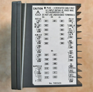 デジタルディスプレイ用プログラムレギュレーター付き100% オリジナルYokogawaUP35A温度コントローラーUP35A-000-11-00 - Product Image 3