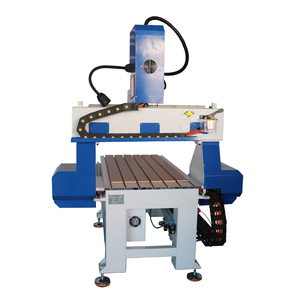 3D手动<span class=keywords><strong>CNC</strong></span>路由器用于铝库珀黄铜金属模具切割木雕木工广告制作雕刻迷你604