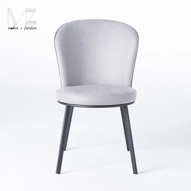 Chaise de salle à manger en cuir avec pieds argentés en métal, nouveau Style français et moderne