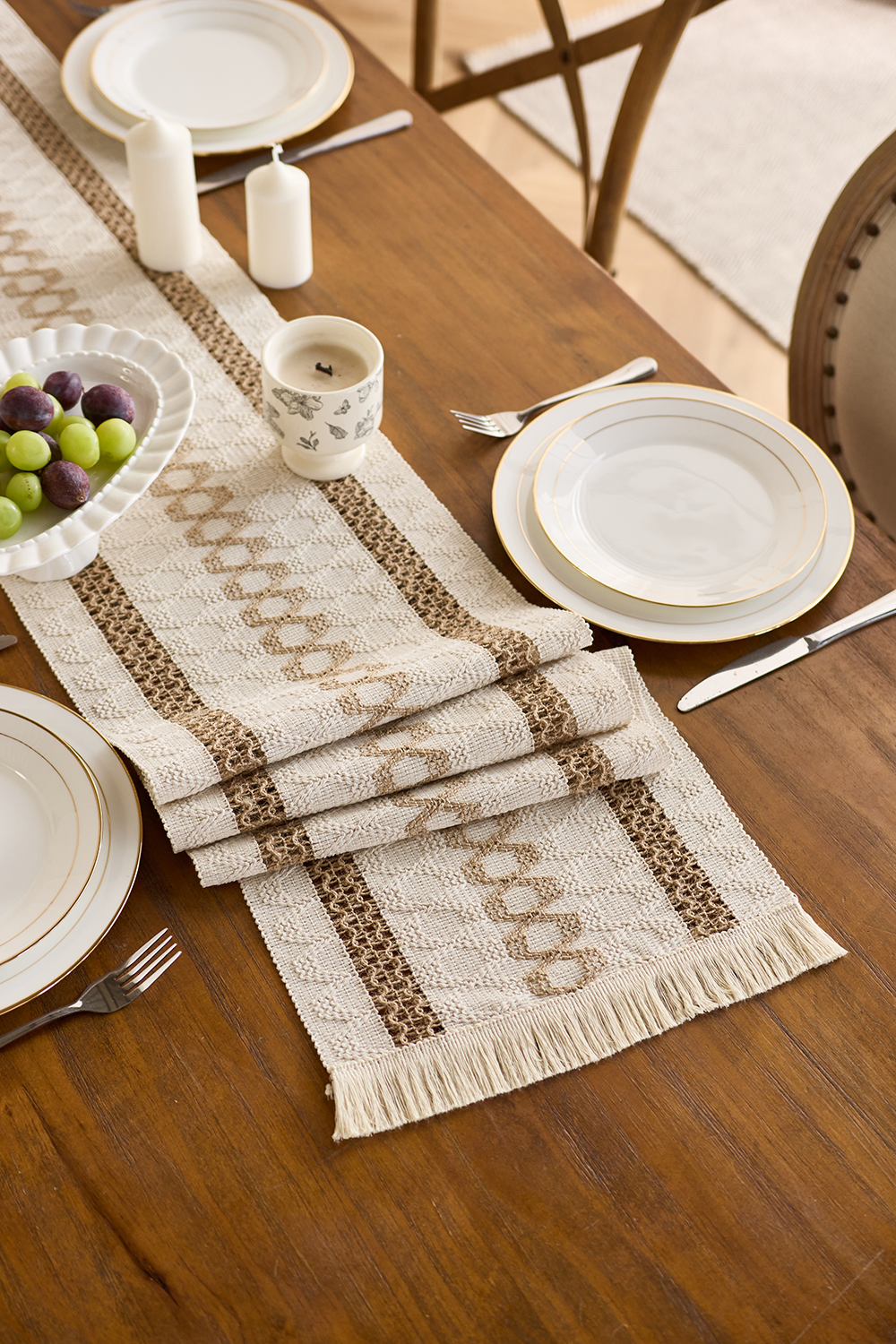 สีน้ำตาลทั้งสองด้าน