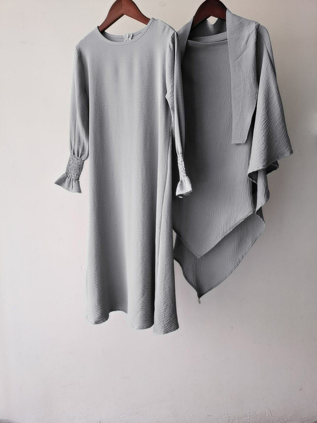 Gris clair