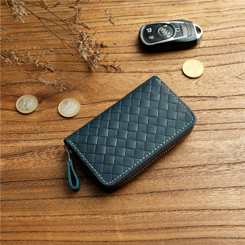 Cuir de vachette tressé bleu crazy horse
