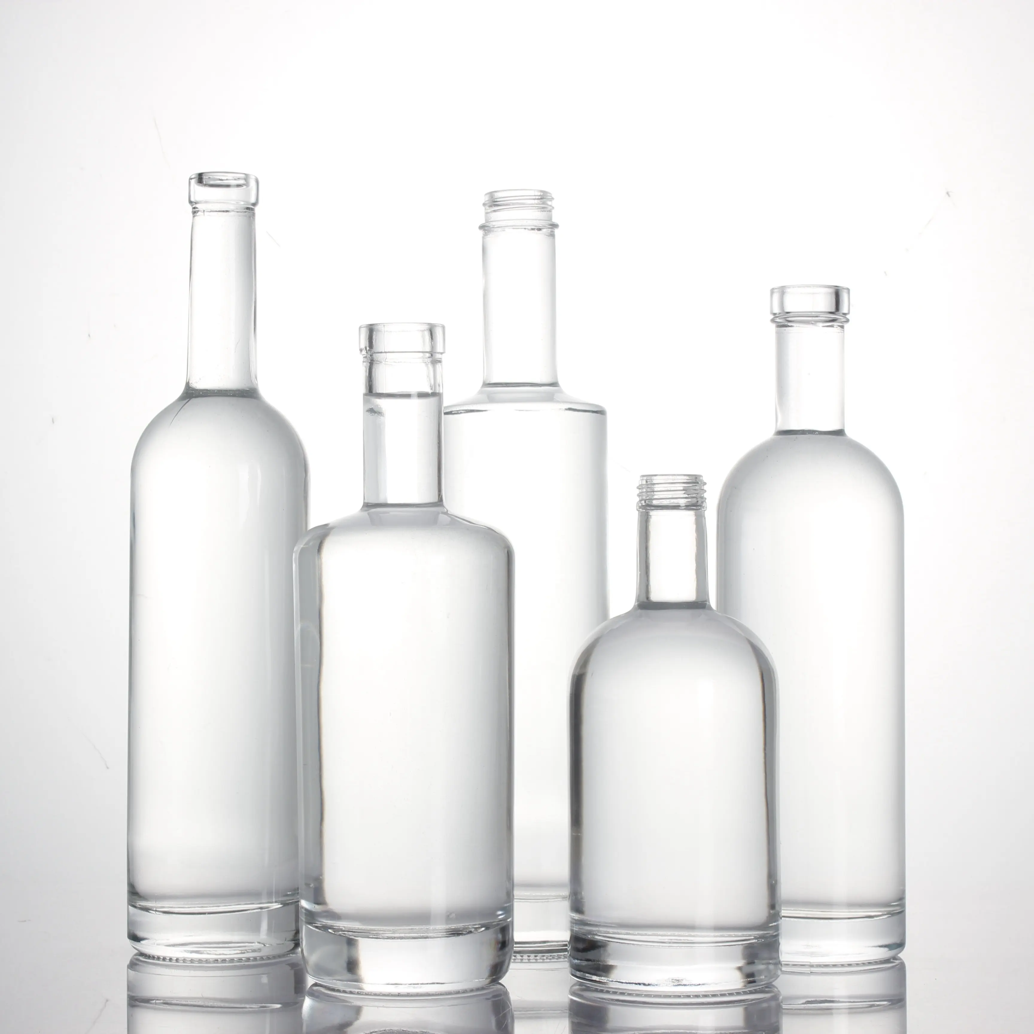 Logo personalizado 70cl 700 ml 500ml 750 ml, alto peso vodka uísque marca gin rum olso garrafas de vidro de licor clássico