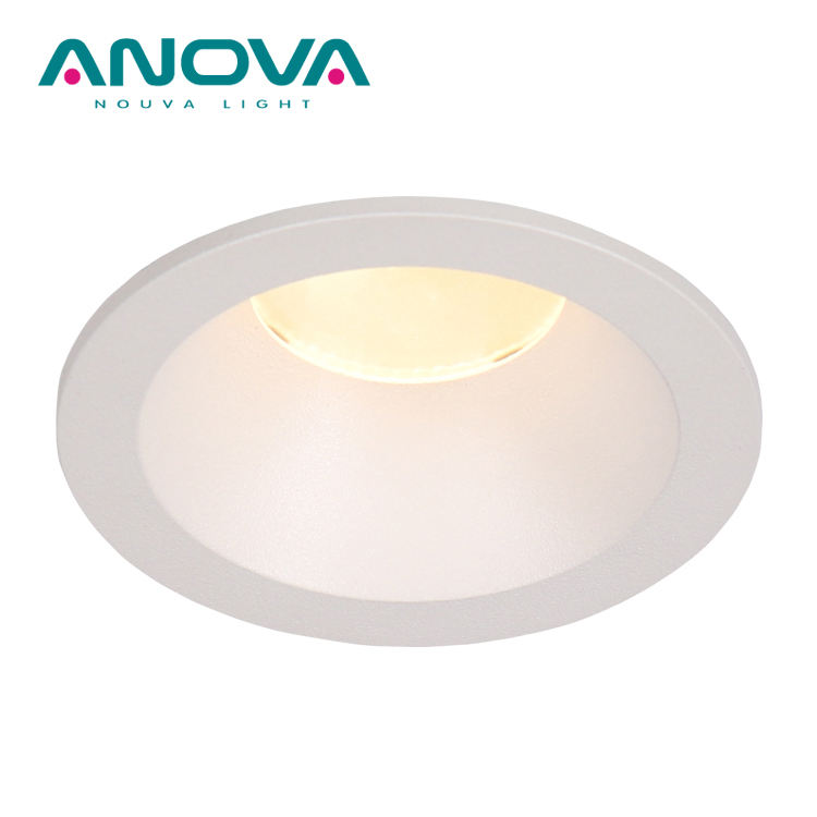 สีขาวด้าน