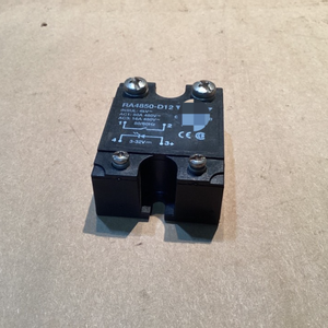 Nuovo e originale nuovo e originale RA4850-D12 117K75 sensore Stock in magazzino PLC Controller di programmazione - Product Image 1