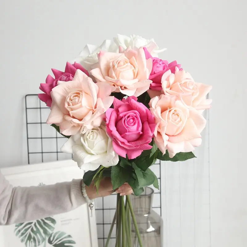 22 colores de una sola cabeza de tallo de terciopelo Artificial Real Touch Rose Flower para arreglos florales