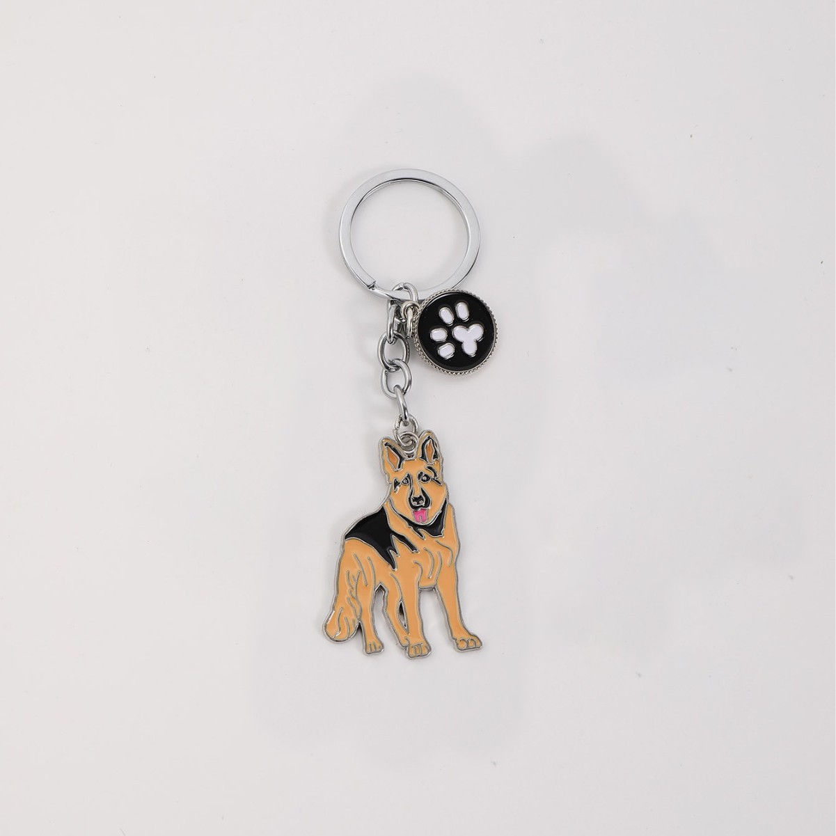 Nuevas patas de perro lobo.