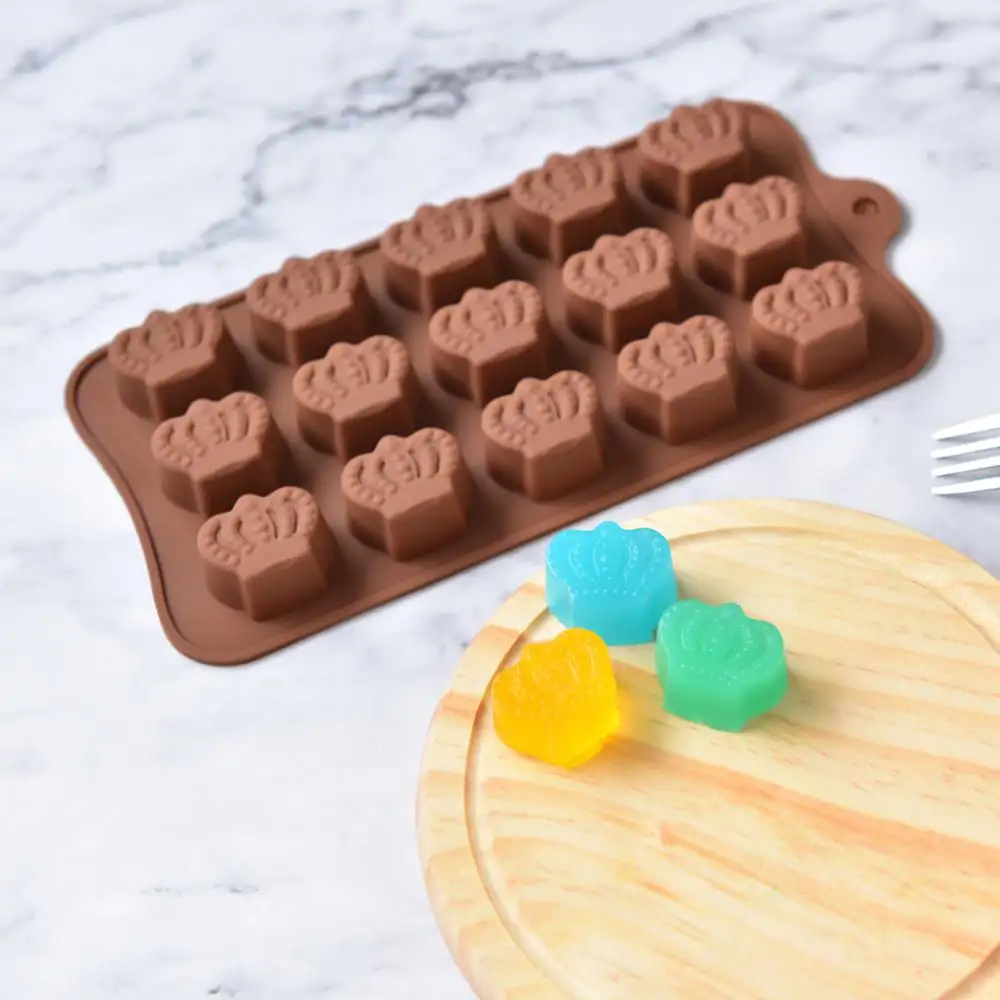 Antiadhésif drôle mignon 15 cavité couronne forme gelée moule de cuisson moule à gâteau glace bonbons savon plateau Silicone ustensiles de cuisson chocolat bricolage moule