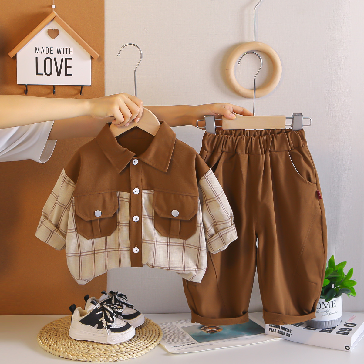 Chemise de travail à manches longues, couleur assortie, marron