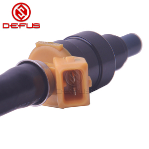 DEFUS motor tertibatı araba yakıt enjektörleri 0280150205 için Senator/Monza A/Senator satılık kaliteli bir yakıt nozulları 0280150205