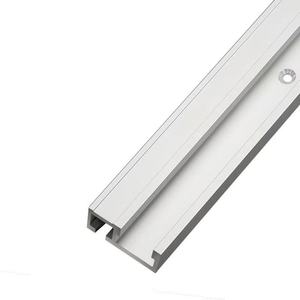 L-HT30タイプTトラック精密プロファイルユニバーサルTトラック、ドリル取り付け穴付き - Product Image 1