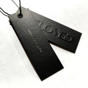 Etiquetas colgantes de alta calidad de diseño de lujo, etiquetas colgantes en relieve de lujo para ropa, cadena para ropa - Product Image 2