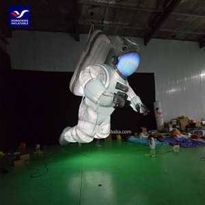 Các phi hành gia lớn Inflatable con số treo sau bối cảnh sân khấu của lễ hội âm nhạc - Product Image 3