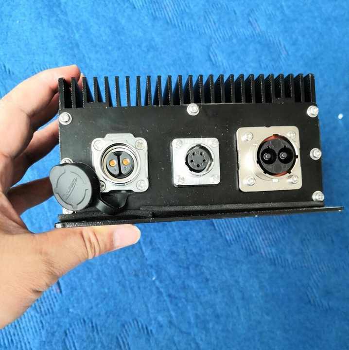New 1000W/1200W Isolated DC DC Converter 200V-450V to 13.8V High Power Converter