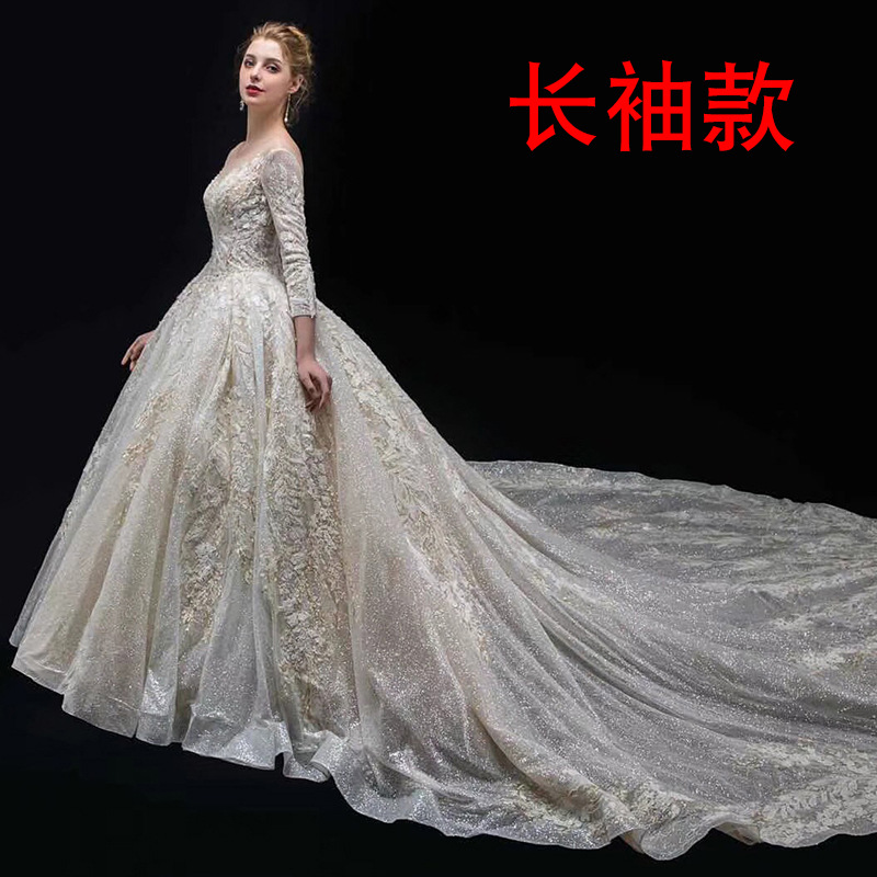 Light champagne color, long-sleeved, trailing style