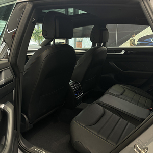 Lüks rahat Sedan CC gaz/benzin POWERED araba 5-Seat 7-Speed sol sürüş enerji Cruice kontrol Sunroof stokta ihracat - Product Image 5
