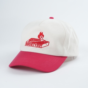 新款设计师帽子5面板无结构棒球帽，带定制刺绣标志 - Product Image 1