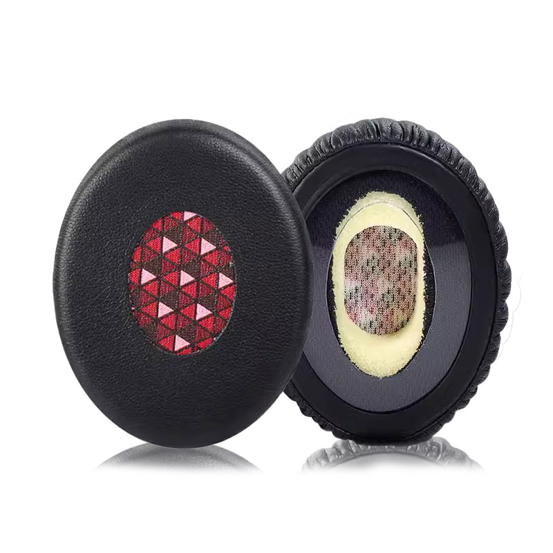1 coussinet d'oreille en cuir protéiné noir avec scrim rouge