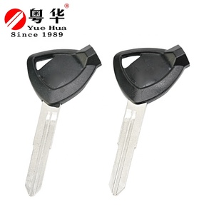スズキ用新製品右側ブラックカラーシェルキーブランクノーカットブレードオートバイキー - Product Image 4