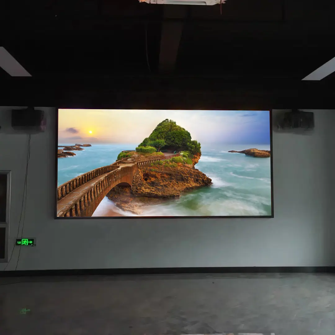 Sambungan mulus Cina Video dinding seksi P2 LED Display produsen grosir layar Display LED dalam ruangan