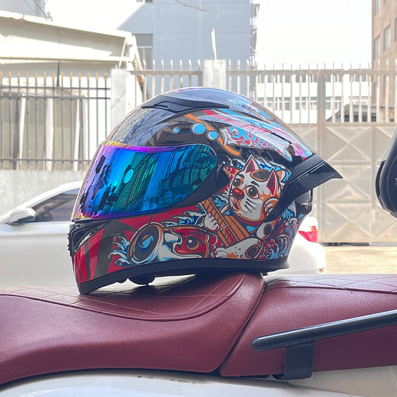 Maneki-neko avec lentilles miroir de couleur + spoiler