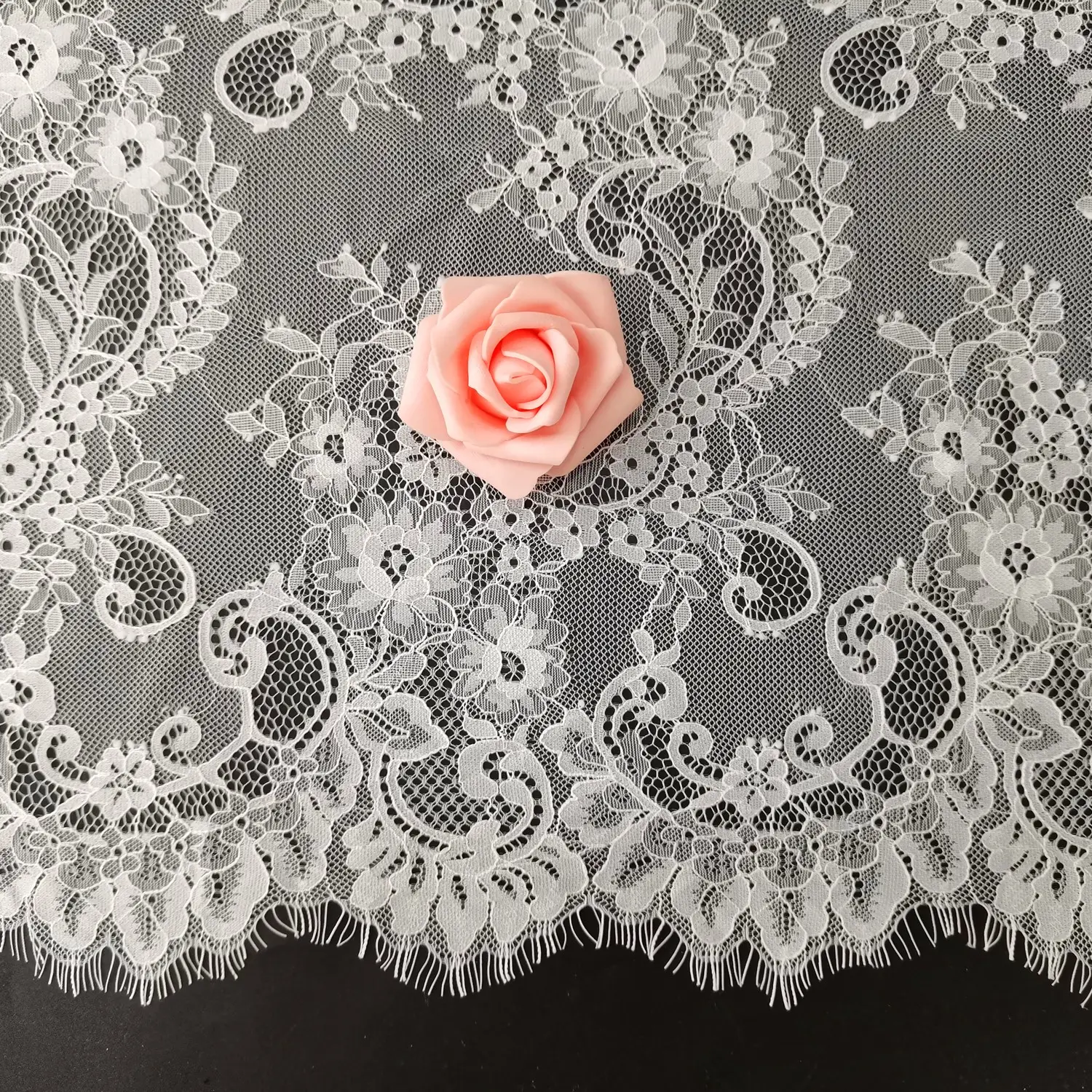 Vestido de noiva de renda 100% de malha de nylon floral tecido de tule de renda francesa Chantilly preço de fábrica