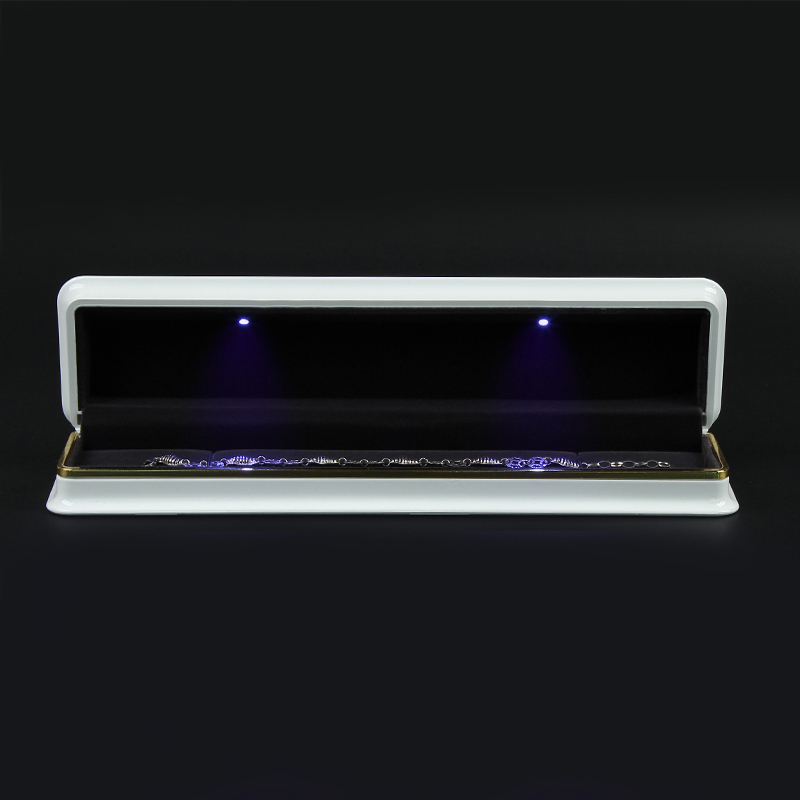 White Long bracelet box