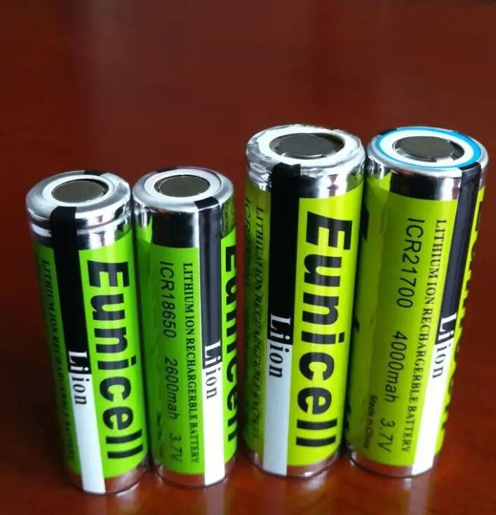 Unterhaltung elektronik Guter Lieferanten preis Lithium-Ionen 18650 3,7 V zylindrische wiederauf ladbare Zellen Batterie