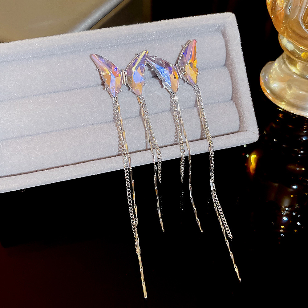 Agrafe d'os de l'oreille E0400