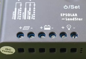 EP Solar 5A 12V PWM Sistema Solar Power Sun Power Regulador de batería Panel Controlador de carga Manual - Product Image 6