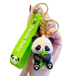 Nhà Sản Xuất Bán Hàng Trực Tiếp Dễ Thương Phim Hoạt Hình Màu Đỏ <span class=keywords><strong>Panda</strong></span> PVC Keychain Ba Chiều Mềm Nhựa Thiết Kế Nhỏ Món Quà Sáng Tạo - Product Image 1