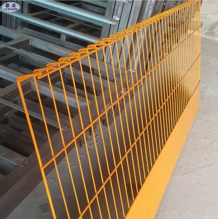 Giallo-chiaro