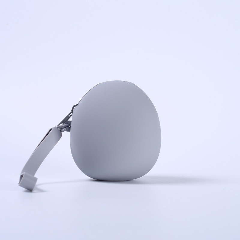 Gray-egg bag