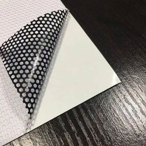 汽车不干胶海报材料有吸引力且易于应用的汽车贴花