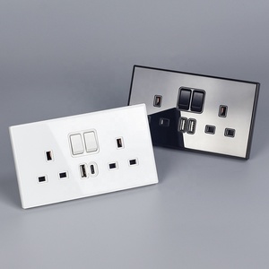 146 doble 13a Enchufe conmutado universal Smart Home con indicador USB A + C 20W Carga rápida Enchufe del Reino Unido - Product Image 3