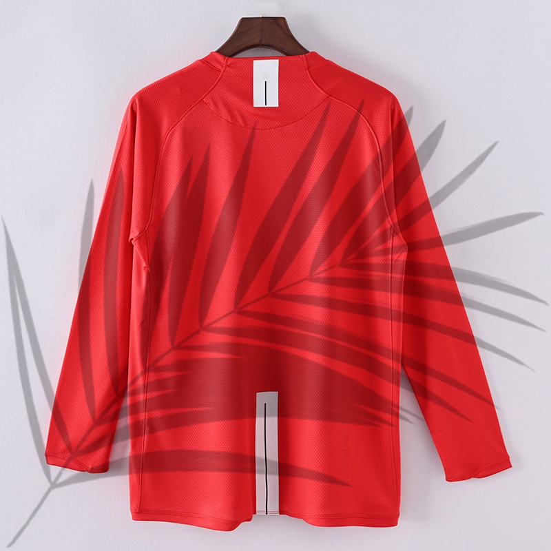 Long sleeves