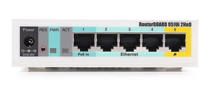 Enrutador de red inalámbrica Cuatro enchufes de conexión Enrutador multihost doméstico Tasa de transmisión por cable de 10/100Mbps
