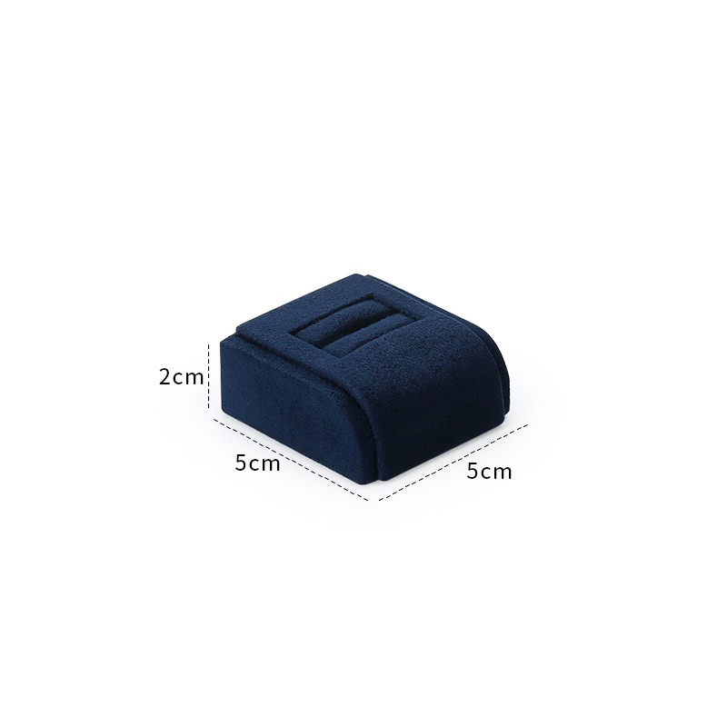 Small ring seat