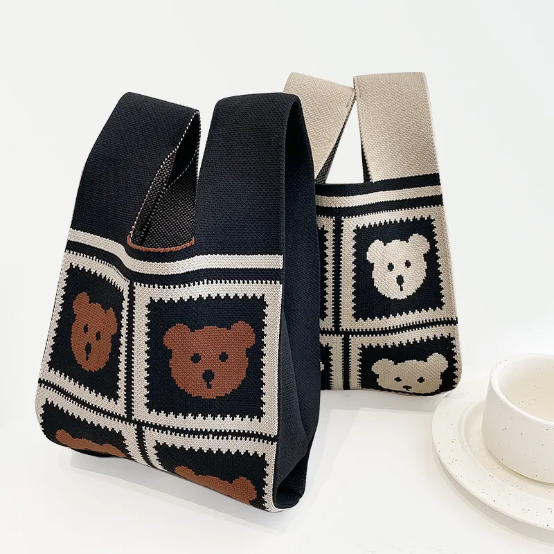 กระเป๋าโท้ทแฟชั่นแบบถักลายหมีน้อยกระเป๋าใส่ของแบบพกพาสำหรับผู้หญิงกระเป๋าช้อปปิ้งแบบแข็งสไตล์เกาหลี